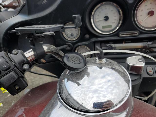 1HD1KB418AB647151 - 2010 HARLEY-DAVIDSON FLHX RED photo 8