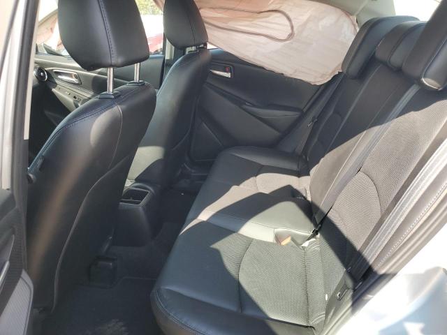 3MYDLBYV9KY502388 - 2019 TOYOTA YARIS L SILVER photo 10