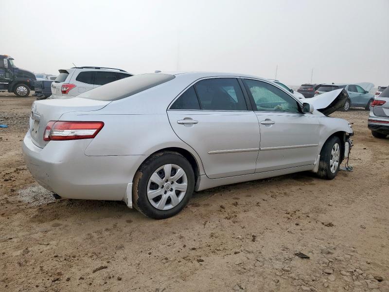 4T1BF3EKXAU098818 - 2010 TOYOTA CAMRY BASE GRAY photo 3