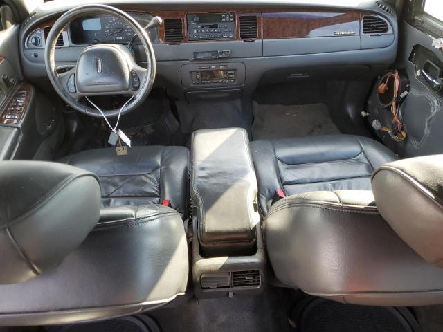 1LNHM81WXXY677427 - 1999 LINCOLN TOWN CAR EXECUTIVE BLACK photo 8