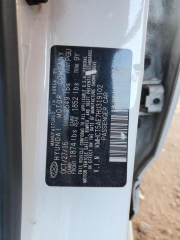 KMHCT5AE7HU319102 - 2017 HYUNDAI ACCENT SE WHITE photo 12