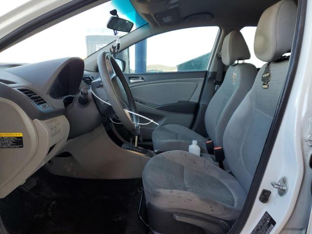 KMHCT5AE7HU319102 - 2017 HYUNDAI ACCENT SE WHITE photo 7