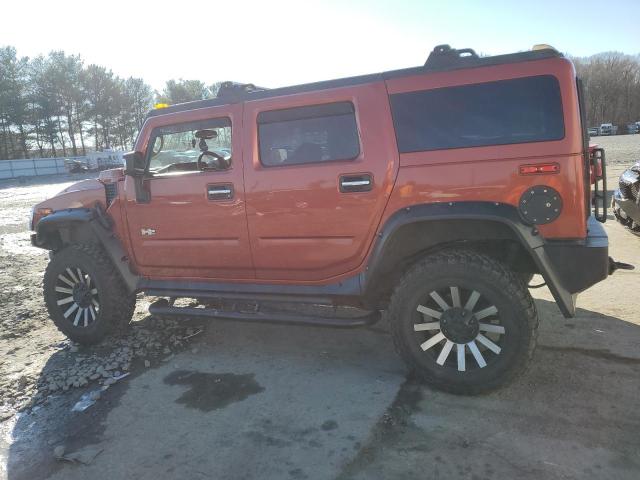 5GRGN23U63H137863 - 2003 HUMMER H2 ORANGE photo 2