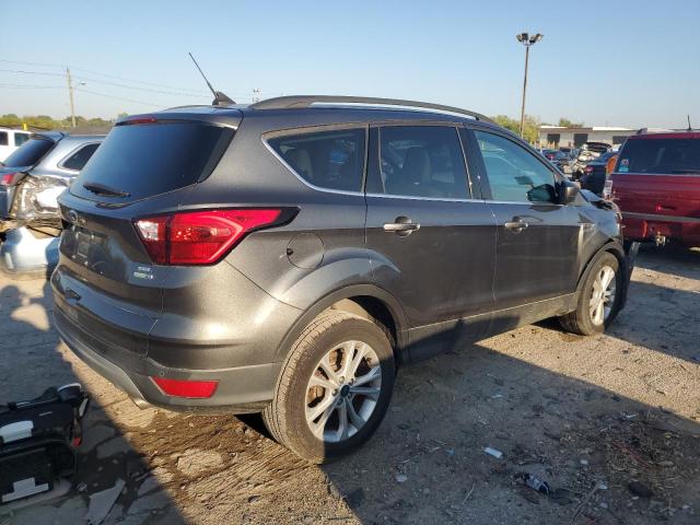 1FMCU9HD6KUA65617 - 2019 FORD ESCAPE SEL أسود صورة 3
