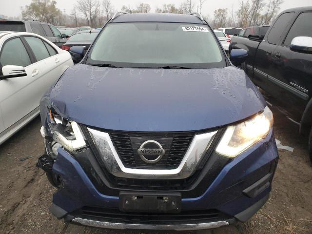 5N1AT2MV8HC858111 - 2017 NISSAN ROGUE SV BLUE photo 5