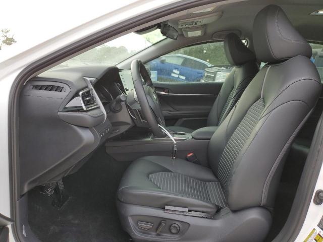 4T1G11AK4PU795585 - 2023 TOYOTA CAMRY SE NIGHT SHADE WHITE photo 7