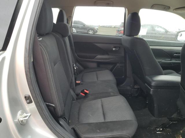 JA4AD2A31JZ052824 - 2018 MITSUBISHI OUTLANDER ES SILVER photo 10