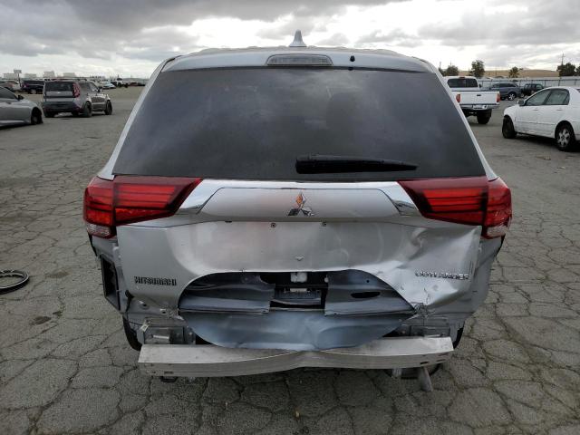 JA4AD2A31JZ052824 - 2018 MITSUBISHI OUTLANDER ES SILVER photo 6
