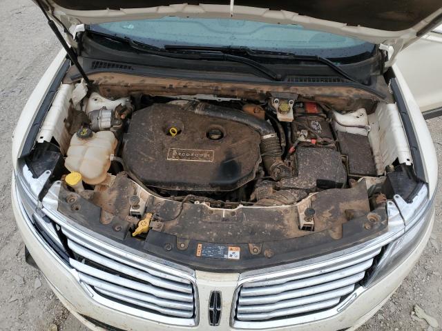 5LMTJ1BH7FUJ38096 - 2015 LINCOLN MKC BLACK LABEL أبيض صورة 11