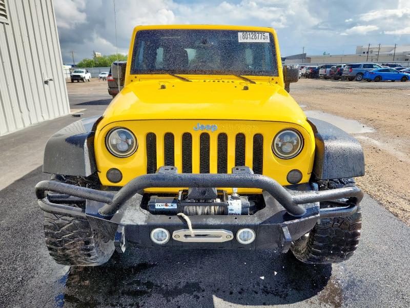 1C4BJWDG3FL636497 - 2015 JEEP WRANGLER U SPORT Sarı foto 5