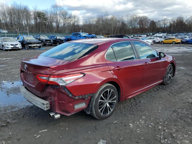 4T1B11HK8JU528005 - 2018 TOYOTA CAMRY L RED photo 3
