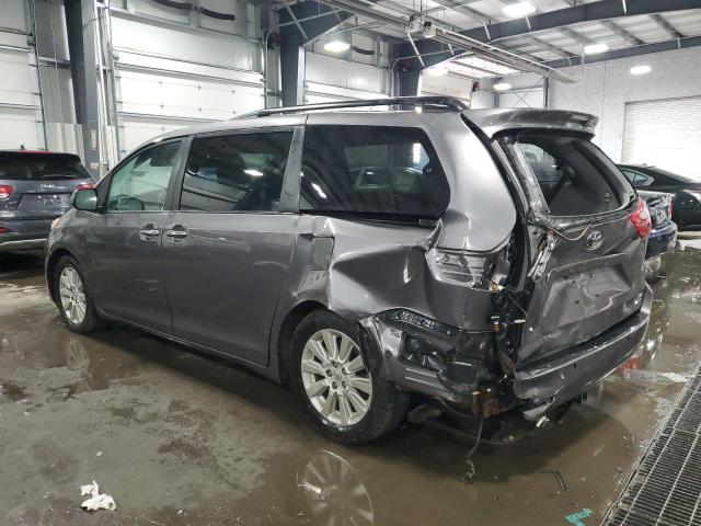 5TDDK3DC5FS111165 - 2015 TOYOTA SIENNA XLE GRAY photo 2