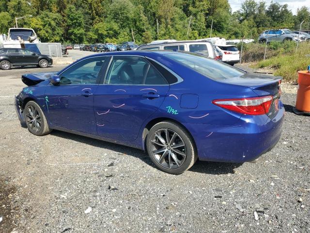 4T1BK1FK2GU569917 - 2016 TOYOTA CAMRY XSE BLUE photo 2