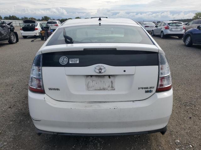 JTDKB20UX40076672 - 2004 TOYOTA PRIUS WHITE photo 6