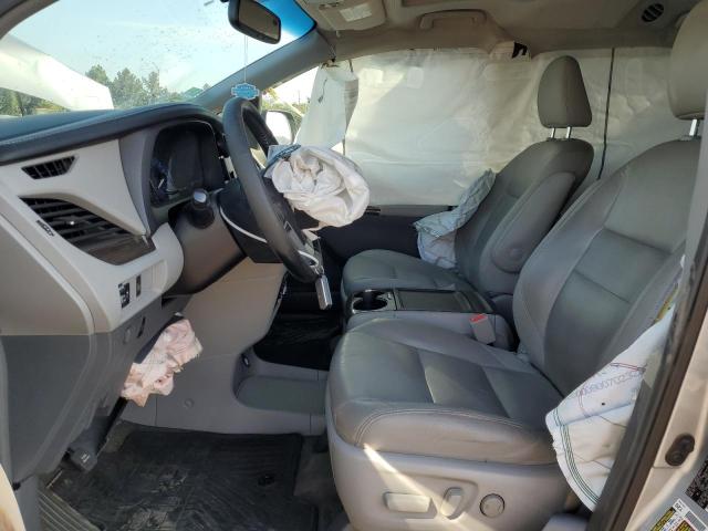 5TDYK3DC2FS648688 - 2015 TOYOTA SIENNA XLE SILVER photo 7