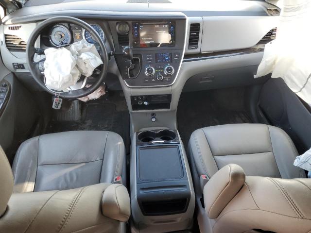 5TDYK3DC2FS648688 - 2015 TOYOTA SIENNA XLE SILVER photo 8