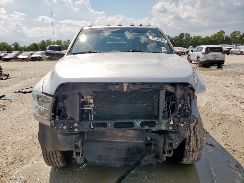 3C6UR5CJ7JG166108 - 2018 RAM 2500 ST SILVER photo 5