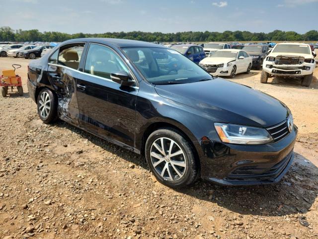 3VWDB7AJ7HM297785 - 2017 VOLKSWAGEN JETTA SE შავი ფოტო 4