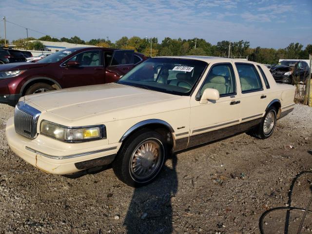 1997 LINCOLN TOWN CAR SIGNATURE, 