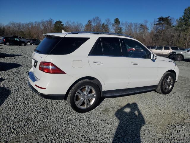 4JGDA5HBXFA582852 - 2015 MERCEDES-BENZ ML 350 4MATIC WHITE photo 3