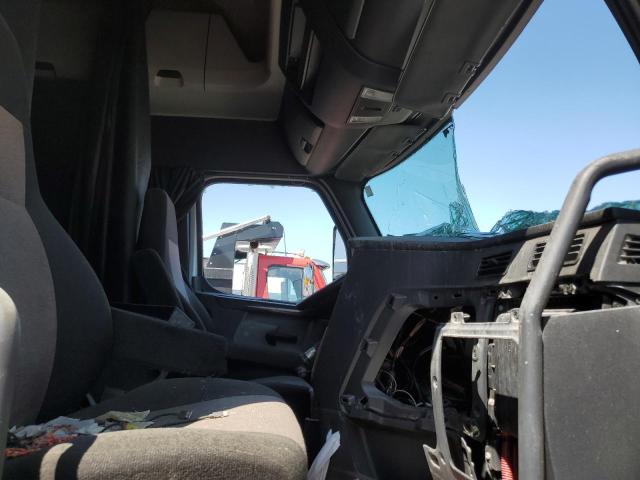 3AKJHHDR7KSKF7851 - 2019 FREIGHTLINER CASCADIA 1 WHITE photo 5