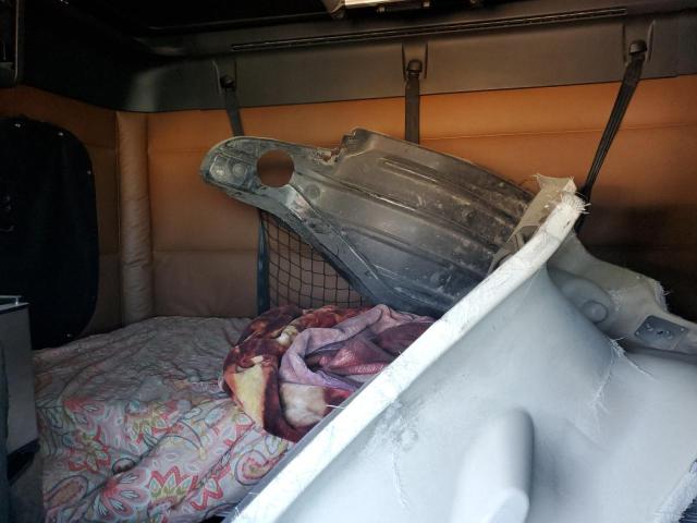 3AKJHHDR7KSKF7851 - 2019 FREIGHTLINER CASCADIA 1 WHITE photo 6