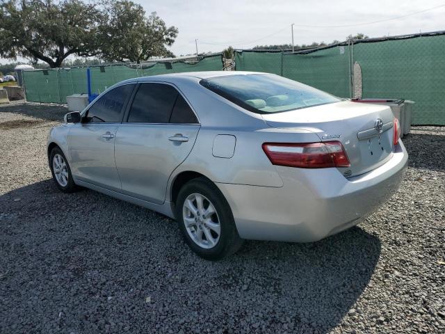 4T1BE46K47U186683 - 2007 TOYOTA CAMRY CE SILVER photo 2