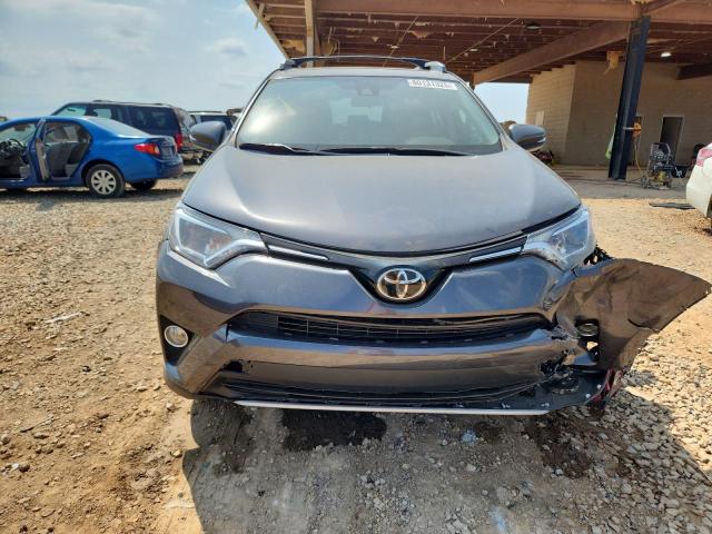 JTMWFREV0HJ702357 - 2017 TOYOTA RAV4 XLE GRAY photo 5