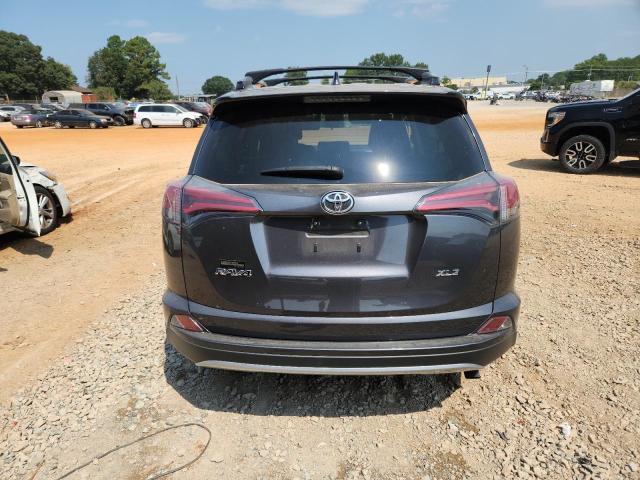 JTMWFREV0HJ702357 - 2017 TOYOTA RAV4 XLE GRAY photo 6