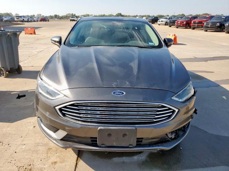 3FA6P0HD2JR154200 - 2018 FORD FUSION SE رمادي صورة 5