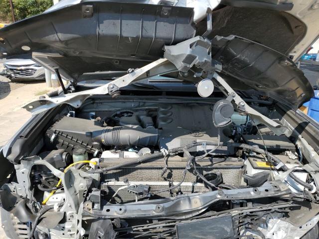 JTENU5JR7N5993703 - 2022 TOYOTA 4RUNNER SR5/SR5 PREMIUM Srebrny zdjęcie 11