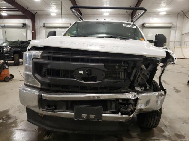 1FT7X2B68NEE87031 - 2022 FORD F250 SUPER DUTY WHITE photo 5