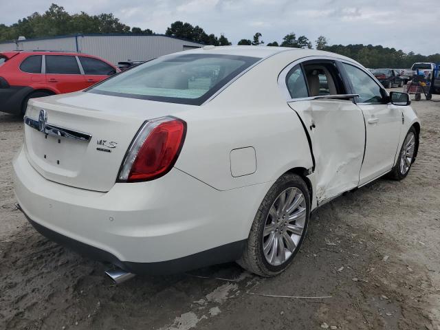 1LNHL9FT2CG805764 - 2012 LINCOLN MKS WHITE photo 3