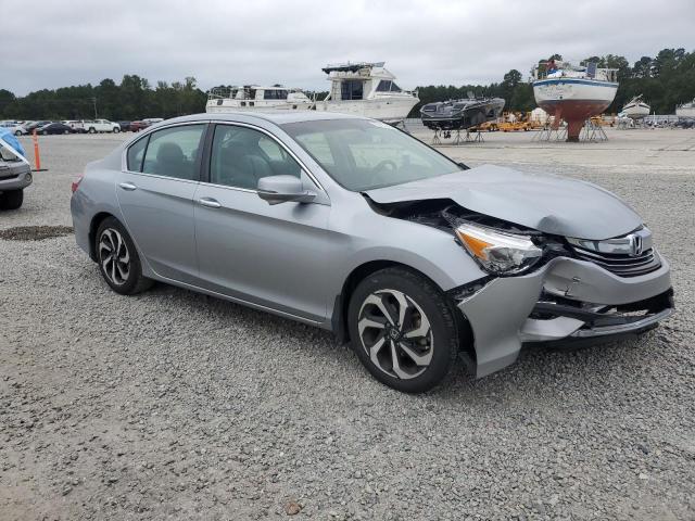 1HGCR2F87HA071747 - 2017 HONDA ACCORD EXL 银色 照片 4