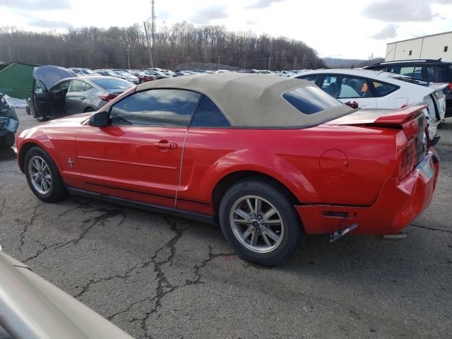 1ZVFT84N455199857 - 2005 FORD MUSTANG RED photo 2