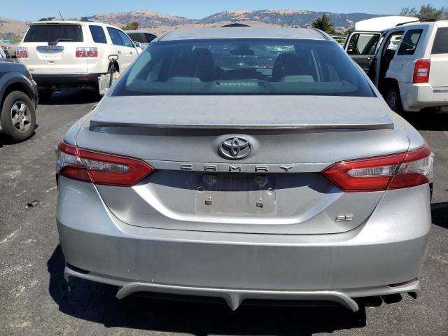 4T1B11HK6JU119470 - 2018 TOYOTA CAMRY L SILVER photo 6