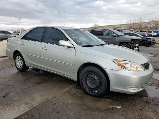 4T1BE32K03U236392 - 2003 TOYOTA CAMRY LE SILVER photo 4