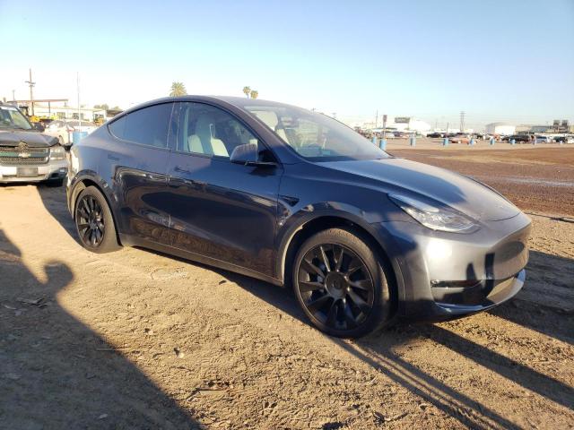 7SAYGDEE2NF417657 - 2022 TESLA MODEL Y GRAY photo 4