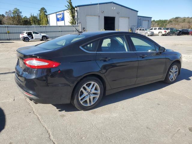 3FA6P0H7XGR359282 - 2016 FORD FUSION SE BLACK photo 3