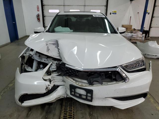 19UUB1F32JA007824 - 2018 ACURA TLX WHITE photo 11