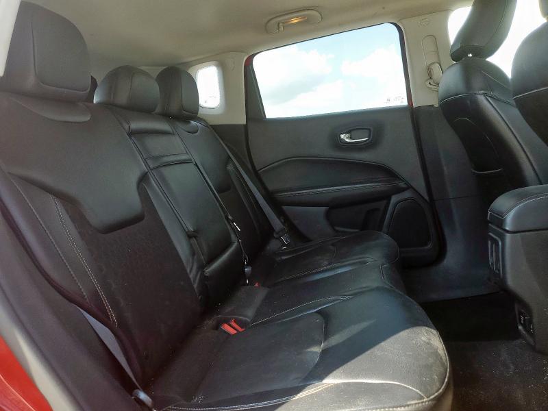 3C4NJCBB4HT597963 - 2017 JEEP COMPASS LATITUDE წითელი ფოტო 11