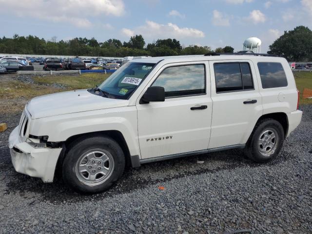 2009 JEEP PATRIOT SPORT, 