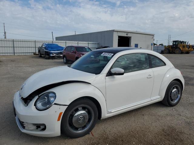 2013 VOLKSWAGEN BEETLE, 