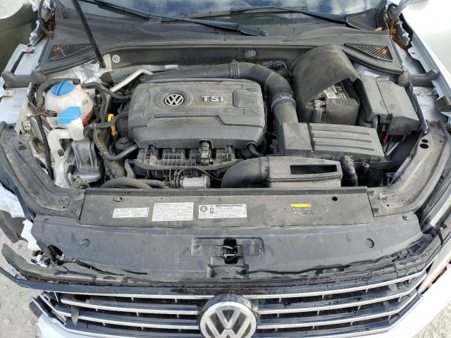 1VWBT7A34HC047721 - 2017 VOLKSWAGEN PASSAT SE SILVER photo 11