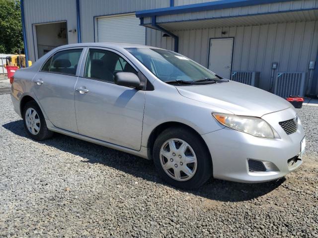 2T1BU40E59C082486 - 2009 TOYOTA COROLLA BASE SILVER photo 4