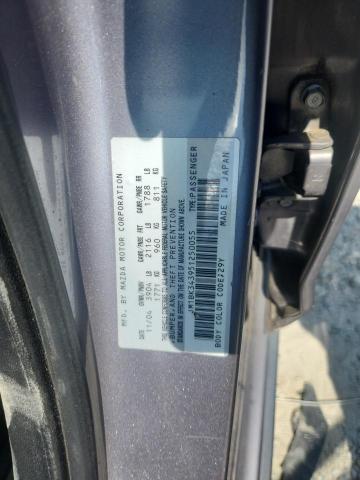 JM1BK343951250055 - 2005 MAZDA 3 HATCHBACK GRAY photo 13