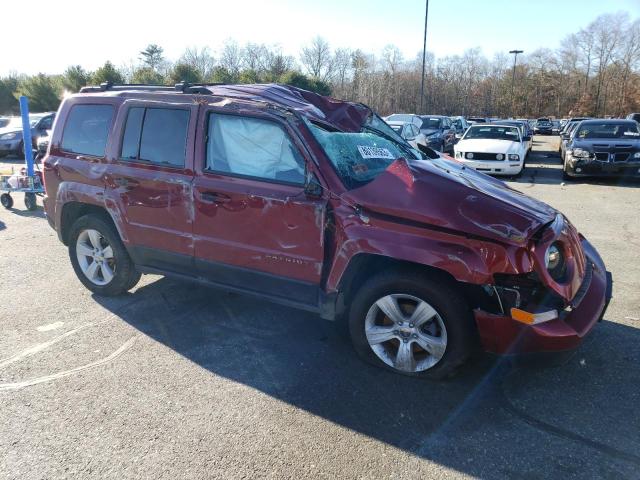 1C4NJRFB9GD695789 - 2016 JEEP PATRIOT LATITUDE RED photo 4