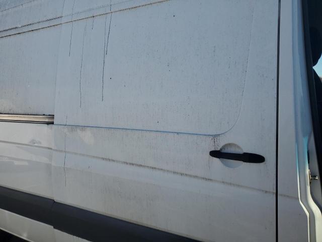 WD3PE8CC8FP106002 - 2015 MERCEDES-BENZ SPRINTER 2500 თეთრი ფოტო 11