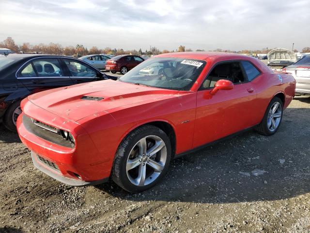 2C3CDZAT3FH714602 - 2015 DODGE CHALLENGER SXT RED photo 1