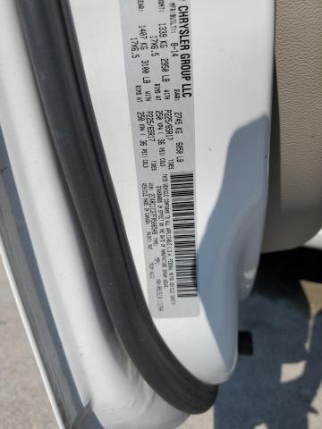 2C4RC1CG7FR506548 - 2015 CHRYSLER TOWN & COU TOURING L WHITE photo 13